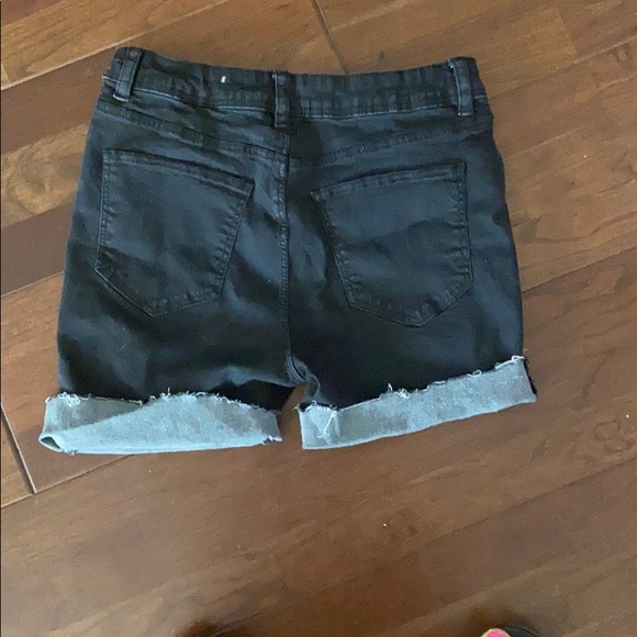Black Route 66 cut off jean shorts size 25 - Picture 3 of 5